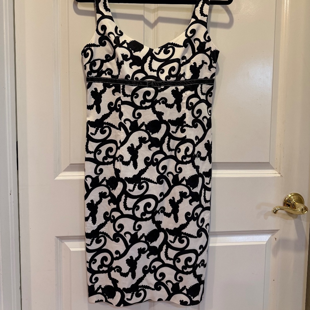 Skirtin Around - black and white, versatile dress - size 8